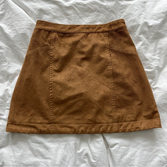 Abercrombie & Fitch Dresses & Skirts - ❗️Moving Sale❗️Abercrombie Mini Skirt